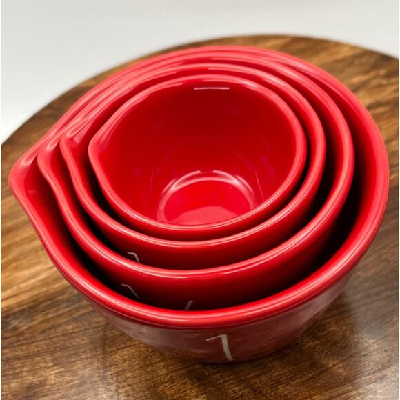 Rae Dunn Disney Pixar Incredibles 4 Piece Red Ceramic Measuring Cup Set New Gift - Picture 16 of 16